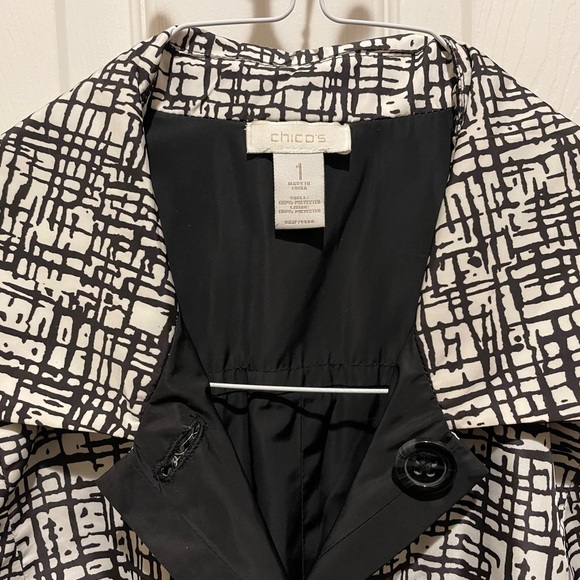 Double sideł Chico’s windbreaker jacket - Picture 2 of 6